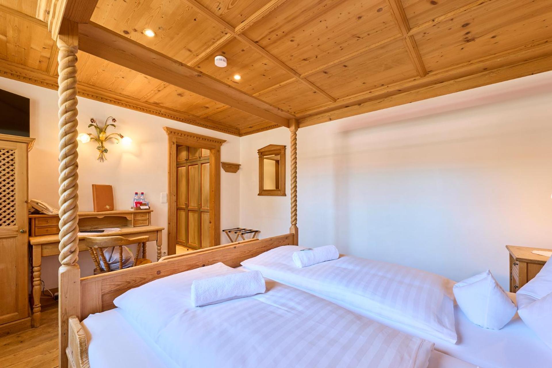 Hotel Waldgasthof Buchenhain Baierbrunn Εξωτερικό φωτογραφία