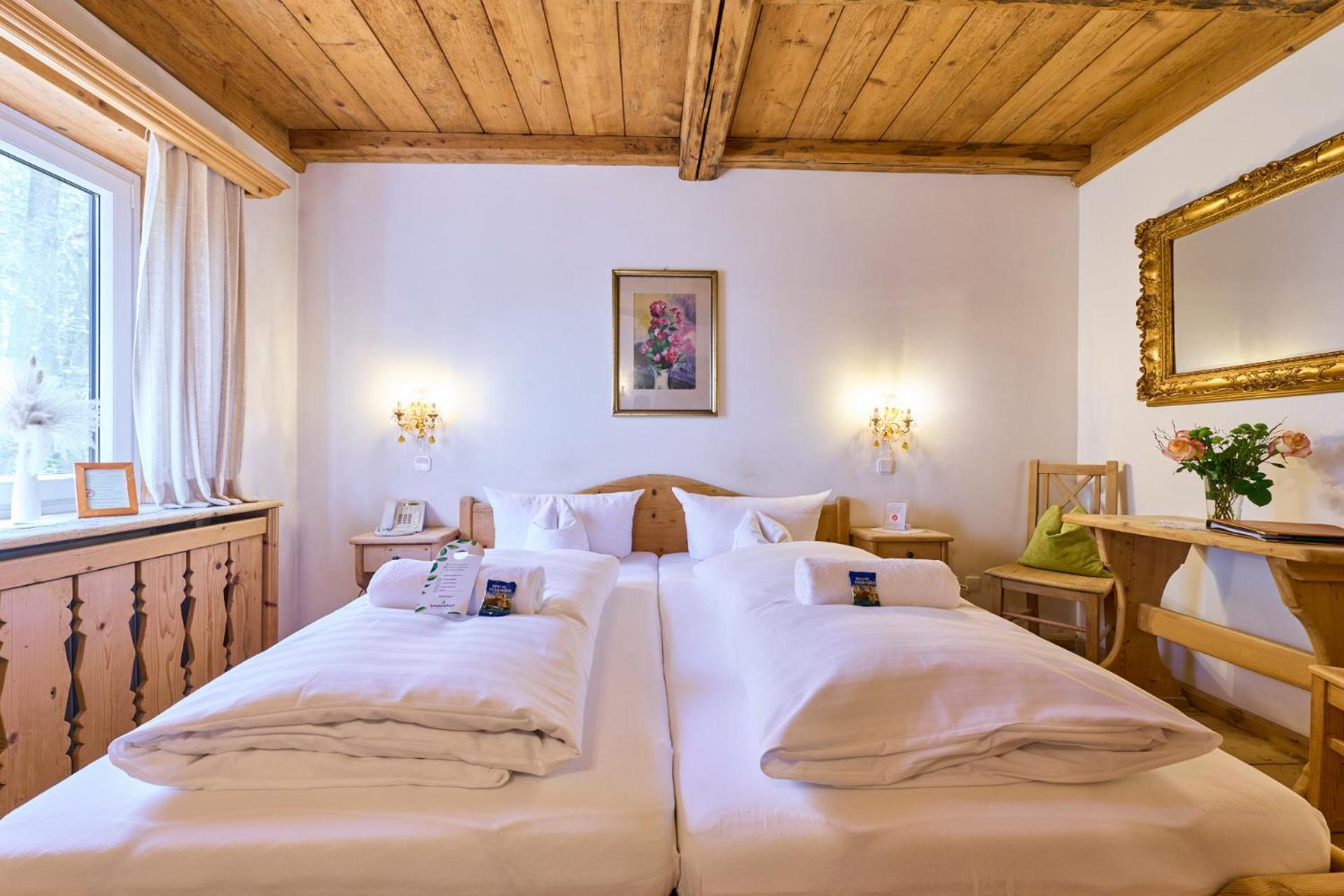 Hotel Waldgasthof Buchenhain Baierbrunn Εξωτερικό φωτογραφία